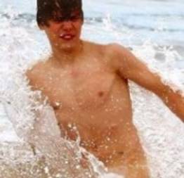 Fotos de Justin Bieber pelado vazam na web!
