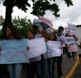 Municipalização das escolas do governo