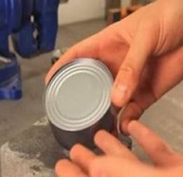 Como abrir uma lata sem qualquer ferramenta