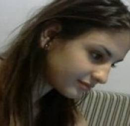 Carla de Porto Alegre foi estudar no Canada abre a webcam para o namorado em Cur