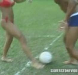 Futebol termina em sexo amador