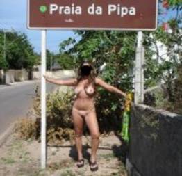 Casal na praia da pipa