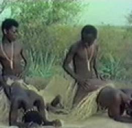 Novinhas africanas metendo no mato video real