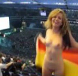 Flagra de novinha da alemanha ficando pelada nas olimpíadas | flagras amadores b