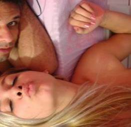 Loira com seu namorado tem fotos intimas divulgadas na net - tv putinha - videos