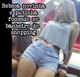 Rebeca novinha e muito putinha fodendo no banheiro do shopping