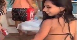 Novinha dançando funk - que bunda gostosa