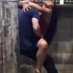 Uma carioca flagrada fazendo sexo na rua