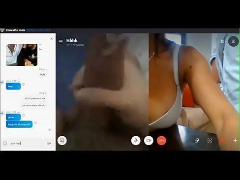 Sexo virtual a três com novinha