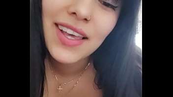 Hot latina makes videocall with her neighbor and ends up touching herself