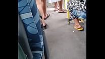 No ônibus de caxias acontece de tudo um pouco