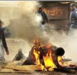 Acusado de queimar Alcorão é queimado vivo no Paquistão