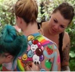 Festival Mundial da pintura corporal na Áustria (32 fotos)