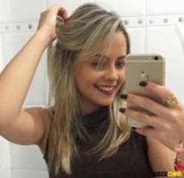 Thaís Freitas loira delícia do instagram que vazou no whats