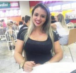 Novinha loirinha vazou Caindo de boca e Dando o cuzinho