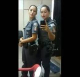 Renata Policial Militar se Masturbando