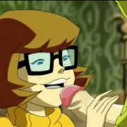 Velma sentando na piroca do Salsicha