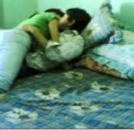 Perfeitinha da namorada dando na cama pro safado do namorado | rabuda net |