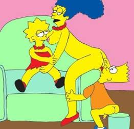 Bart e lisa aprontando com a mamã