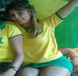 Fernanda gostosa dando o cuzinho pro marido da amiga | flagras amadores brasilei