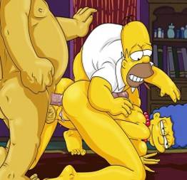 Homer e seu amigo fazendo suruba com a marge