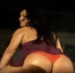 Vídeo funkeira mulher melancia mostrando calcinha vermelha no baile funk rio de 