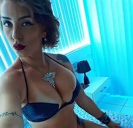 Fotos amadoras da loira rabuda gostosa mandou nudes pro seu ficante vazou na web