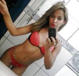 Fotos amadoras da Amanda loirinha safadinha mandou nudes e vazou na web