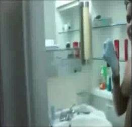 Sexo no banheiro com safadinha
