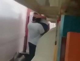 Vídeo polemico com uma professora chupando o direto