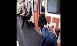 Caiu na net ninfeta fazendo boquete no metrô