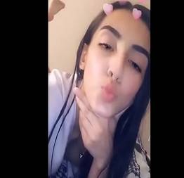 Arabe linda procurada pelas autoridades por esse vídeo