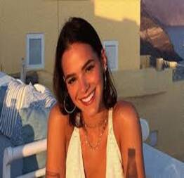 Bruna Marquezine part 01 - Famosas Tube