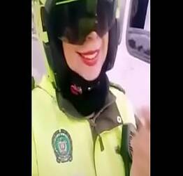 Policia feminina vazou